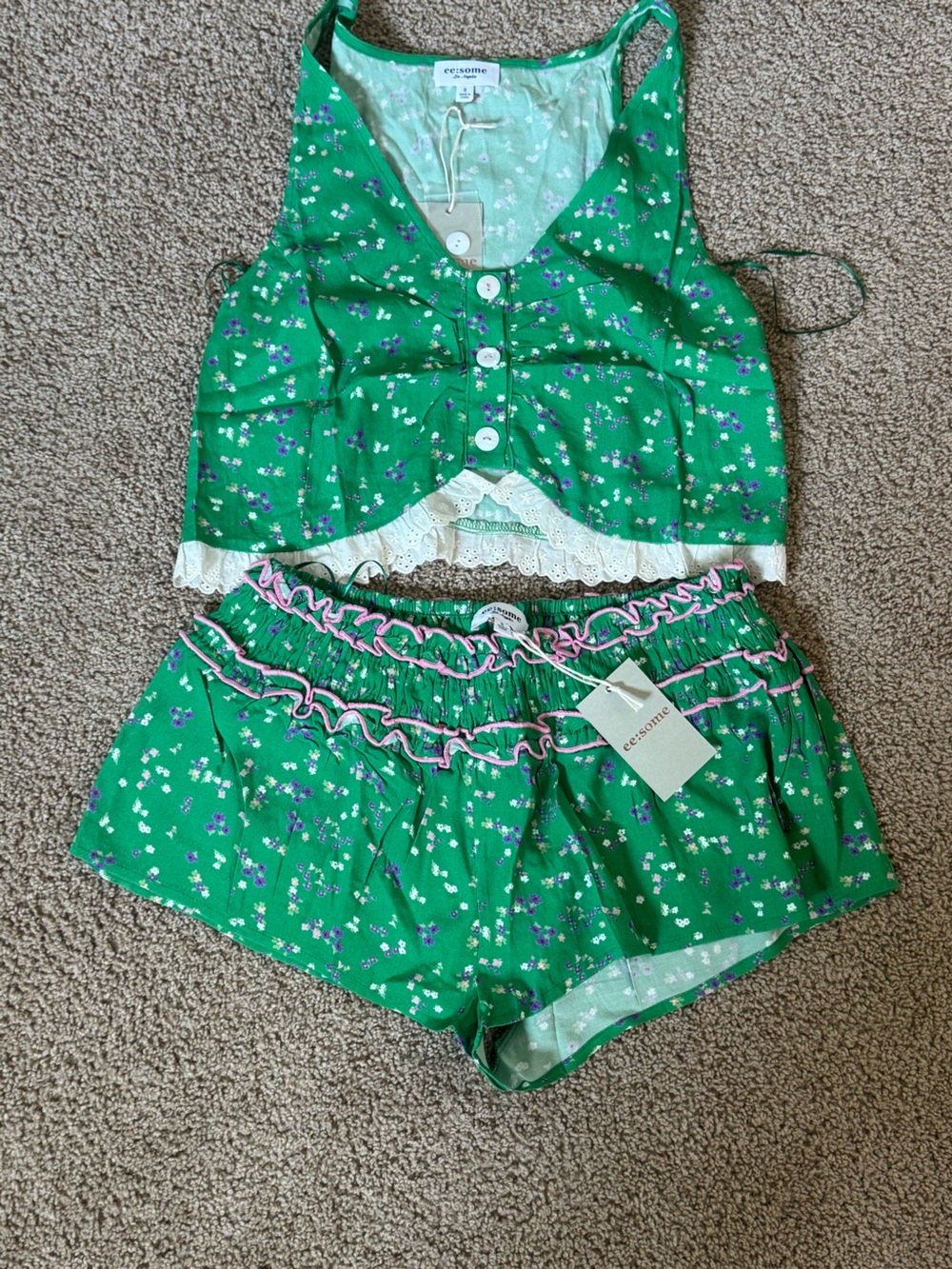 eesome Green Floral Two-Piece Pajama Set